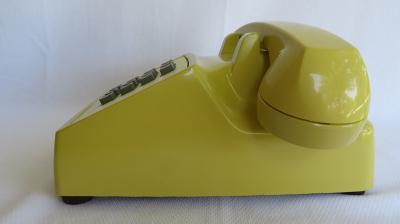 Western Electric 2500DM touch tone phone in Yellow 