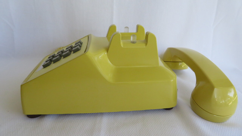 Western Electric 2500DM touch tone phone in Yellow 