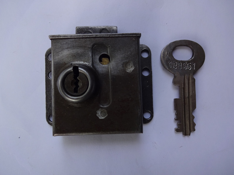 Automatic Electric 10L Vault lock for 3 slot payphones 