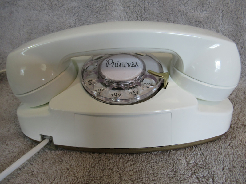 White Princess rotary telephone 702BM