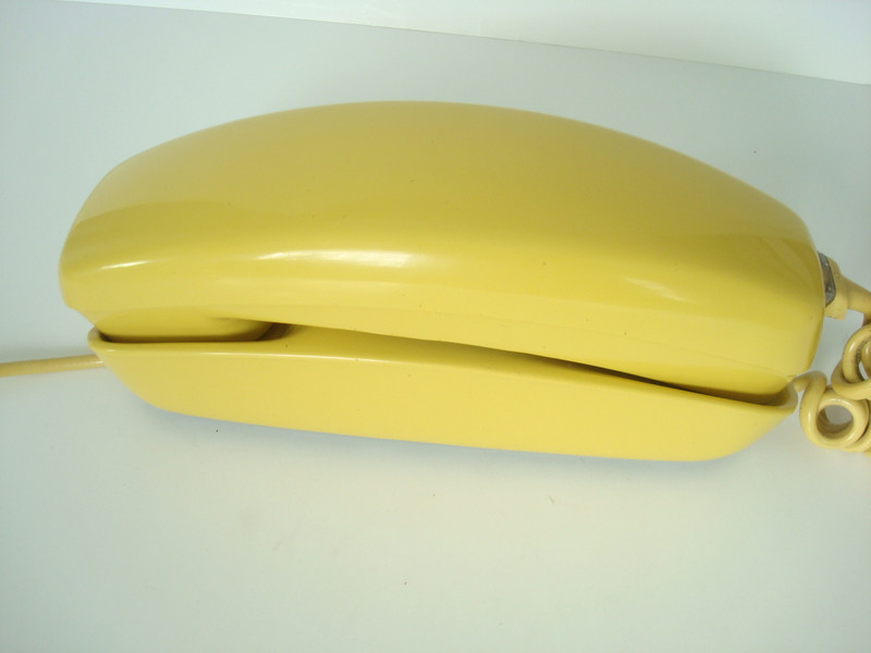 Yellow Rotary Trimline telephone Western Electric Original