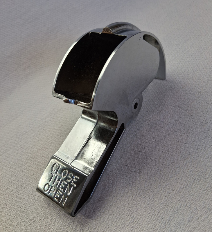 Automatic Electric 3 slot  payphone Coin return chrome  flipper bucket 