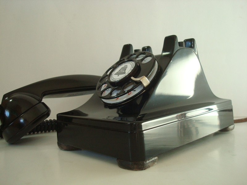 Vintage Western Electric 302 Bakelite Thermoplastic Rotary Telephone