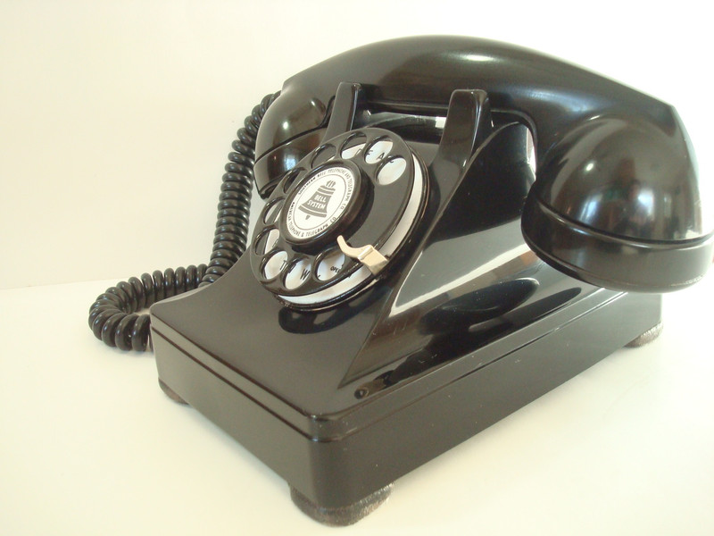 Vintage Western Electric 302 Bakelite Thermoplastic Rotary Telephone