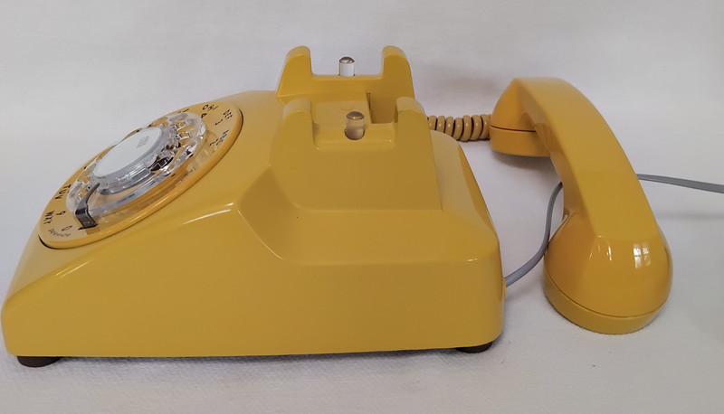Western Electric 500  Yellow  Telephone