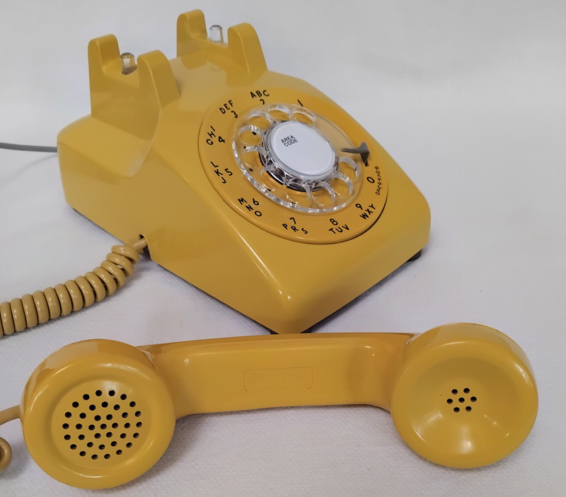 Western Electric 500  Yellow  Telephone