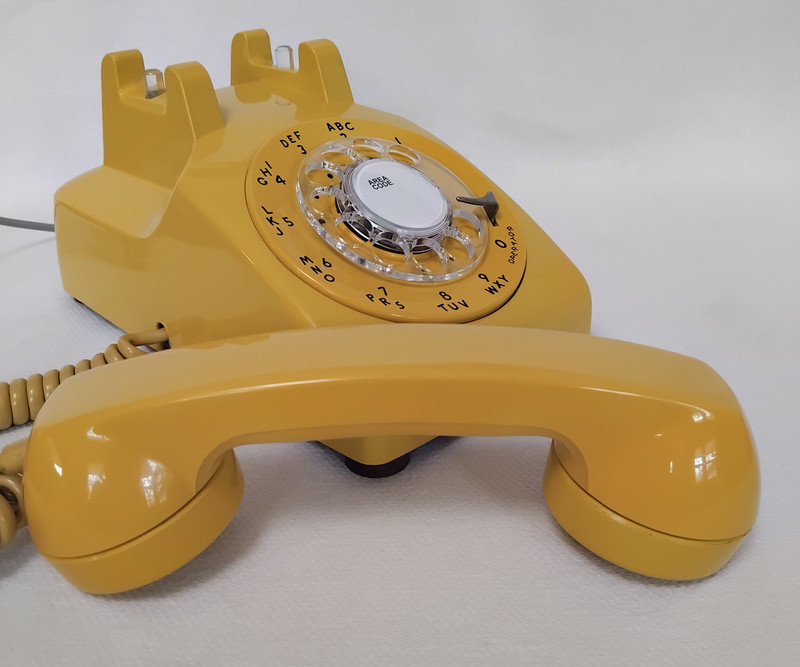 Western Electric 500  Yellow  Telephone