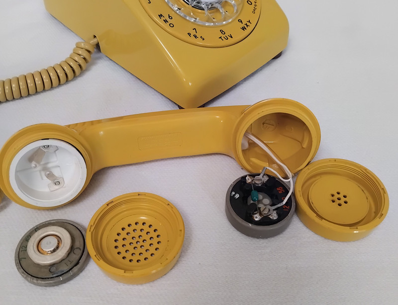 Western Electric 500  Yellow  Telephone