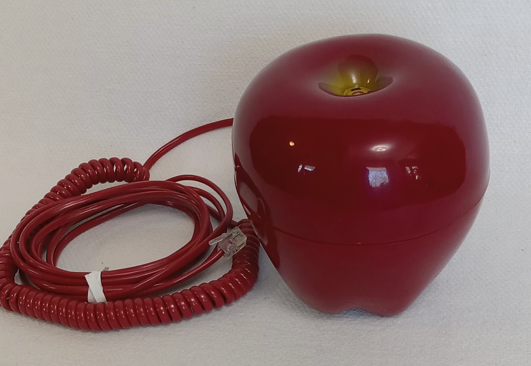 Red apple working telephone| Old Phone Shop