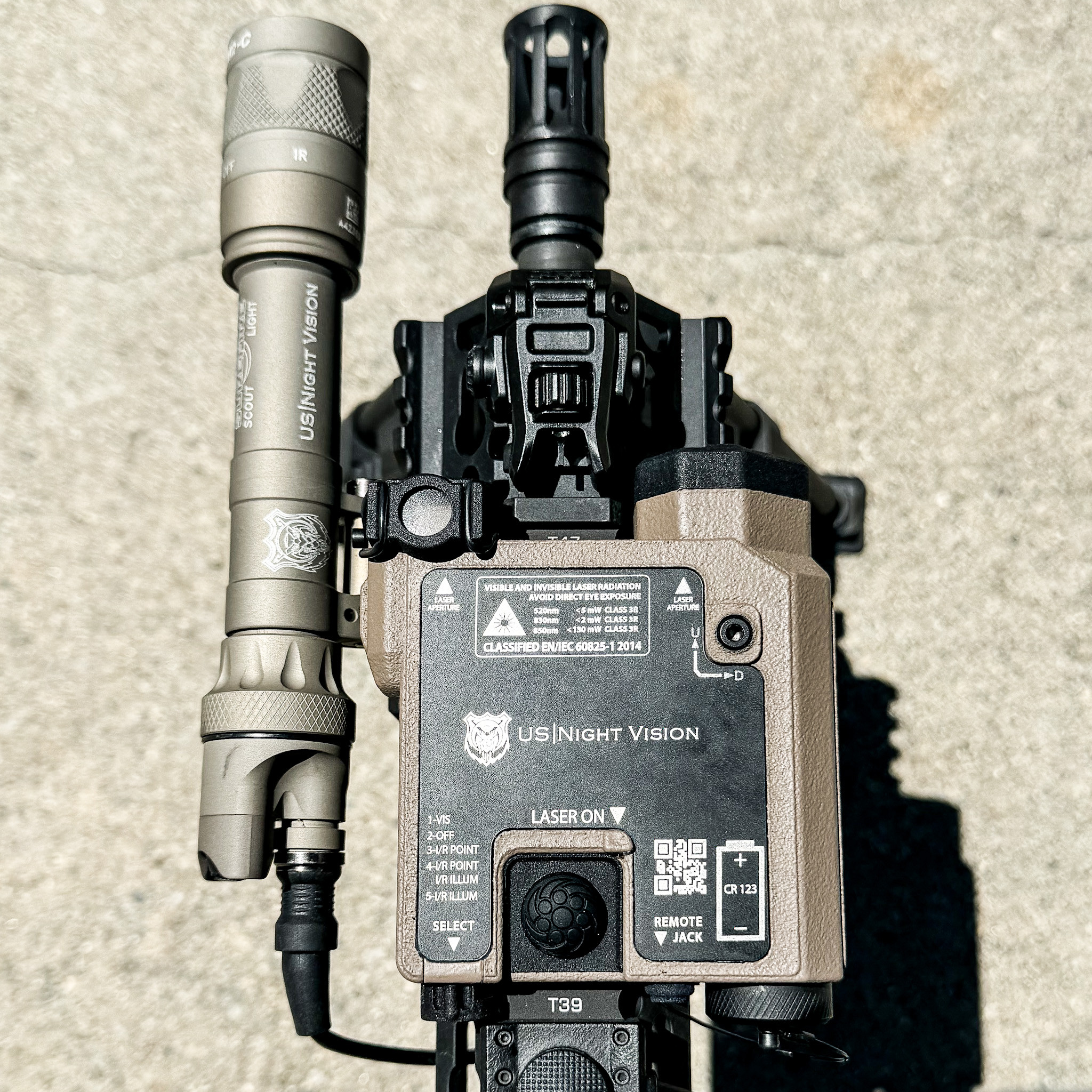 DesignateIR-V™ Three Beam illumination tool Green Visible / Infrared ...