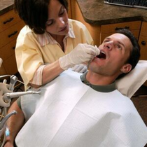 TIDI Chainless Bib Tissue / Poly 18 in x 25 in Mauve Disposable 250/Case