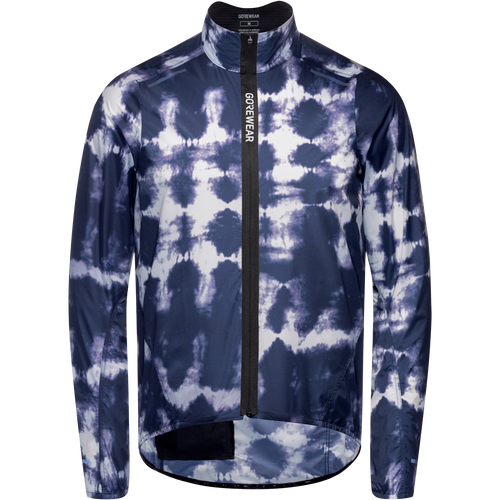 {"colorName":"Orbit Blue/White","colorCode":"AU01","number":"1","isModel":false}