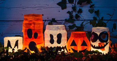 A Waste-Free Halloween: Creative Ideas with Glass Jars A Waste-Free Halloween: Creative Ideas with Glass Jars