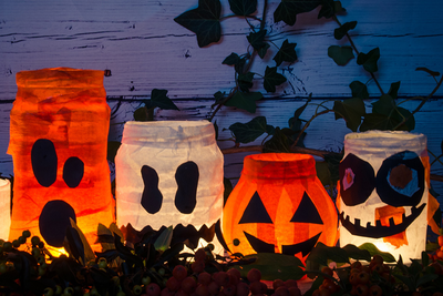 A Waste-Free Halloween: Creative Ideas with Glass Jars