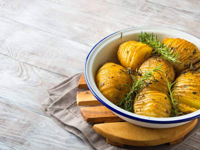 ​Winter meals in traditional enamel oven dishes