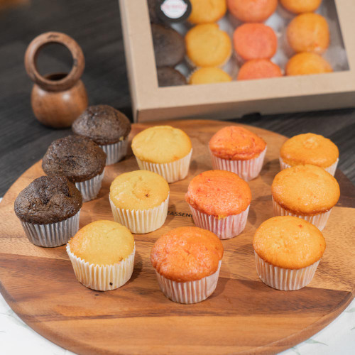 Assorted Mini Muffins - 12 Pieces