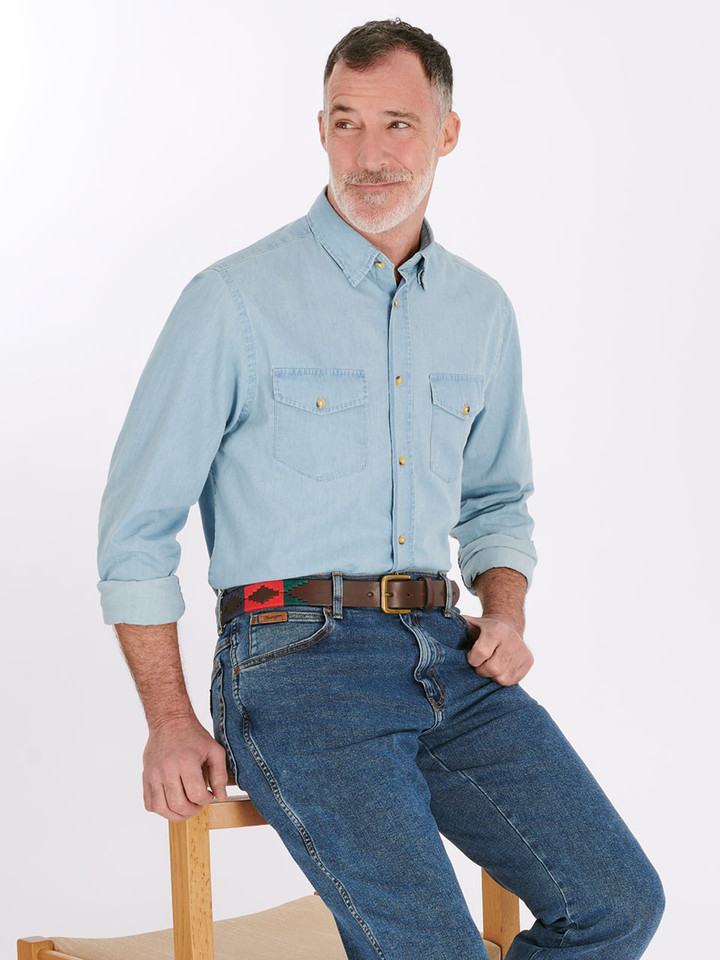 Men's Cotton Chambray Shirt ON Model