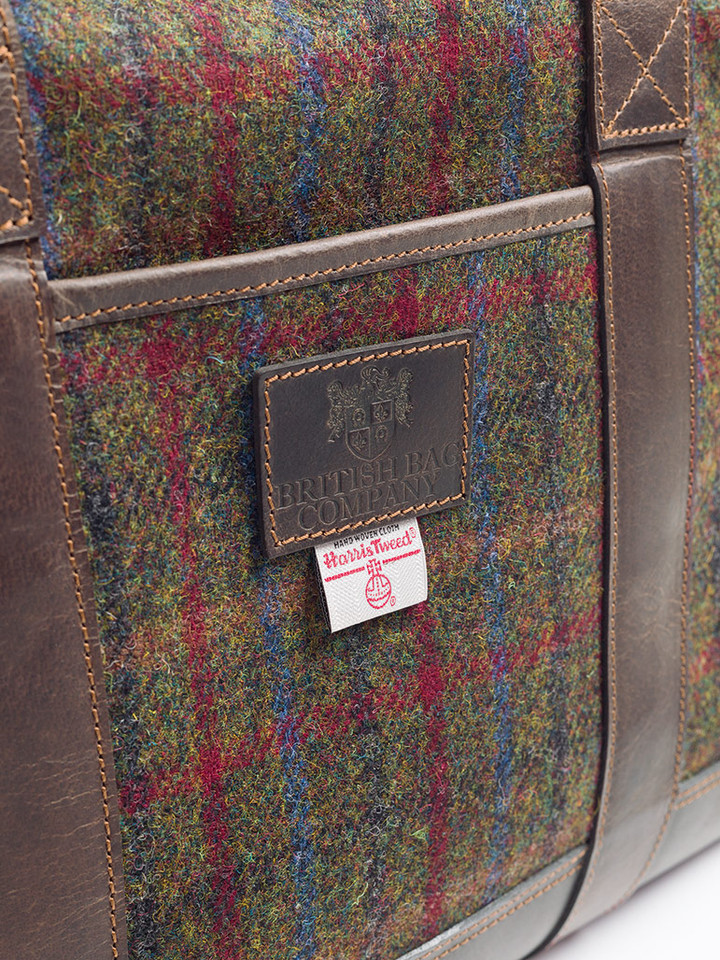 Outer pocket of Harris Tweed® & Leather Holdall