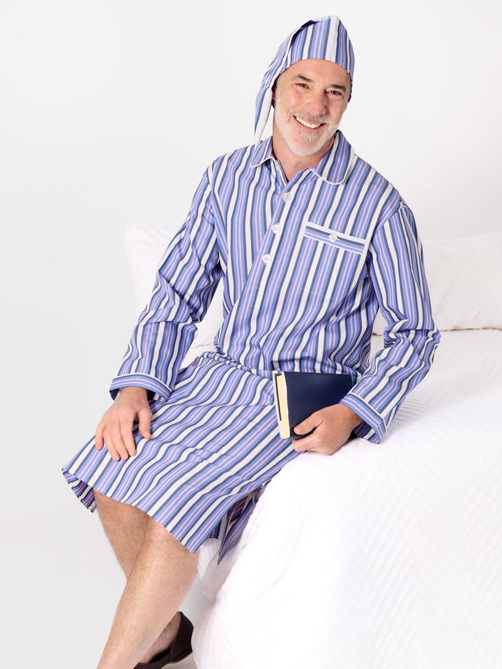 Summer Nightshirt in Blue and Pink Model