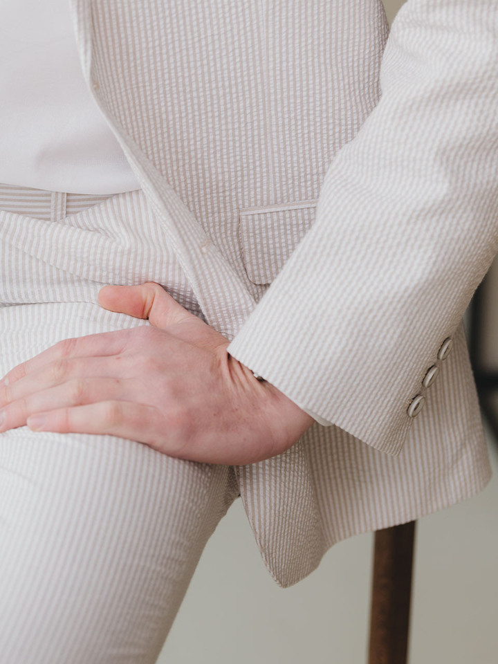 Men's Natural Stripe Seersucker Suit Close Up