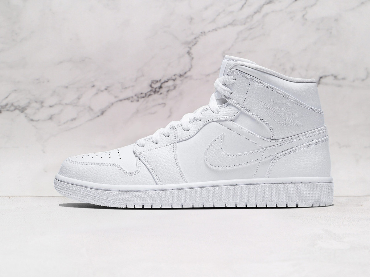 Air Jordan 1 Mid Triple White – Classic Minimalist Sneaker