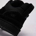 UGG Lowmel Black