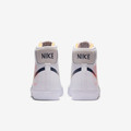 Blazer Mid 77 Vintage reverse logo