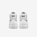 Blazer Mid 77 Multi swoosh