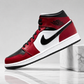 Air jordan 1 Mid Chicago toe
