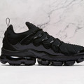 Air Max Vapormax Plus Triple Black