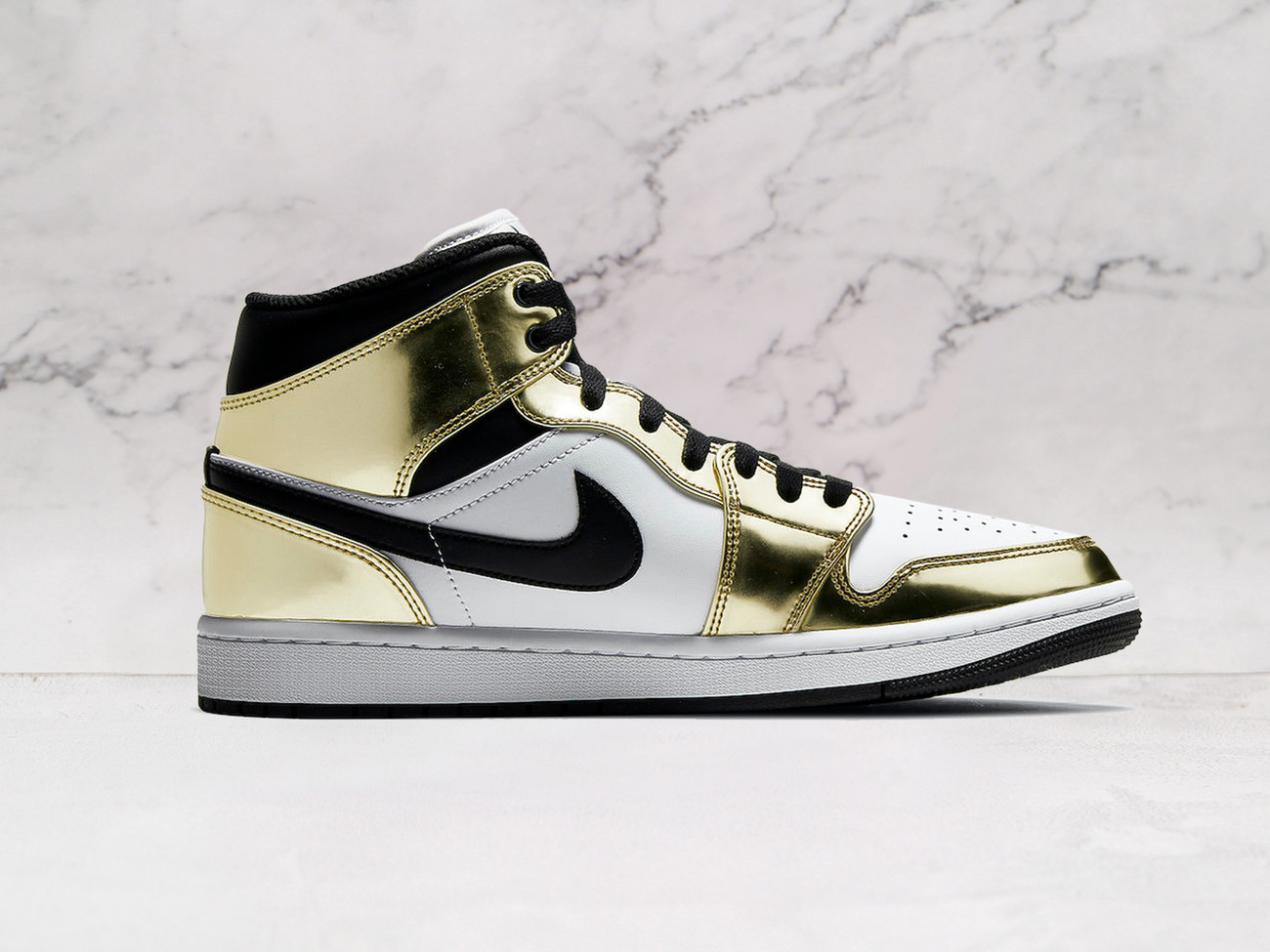 Air Jordan 1 Mid 'Metallic Gold' – Luxurious Patent Leather Design