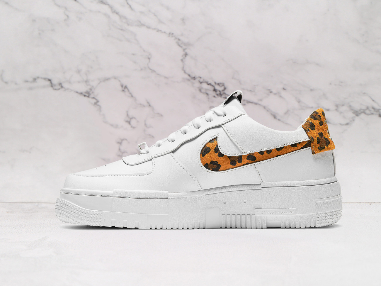 Air Force 1 Pixel SE White Leopard/Snakeskin – Bold Design with Exotic Accents