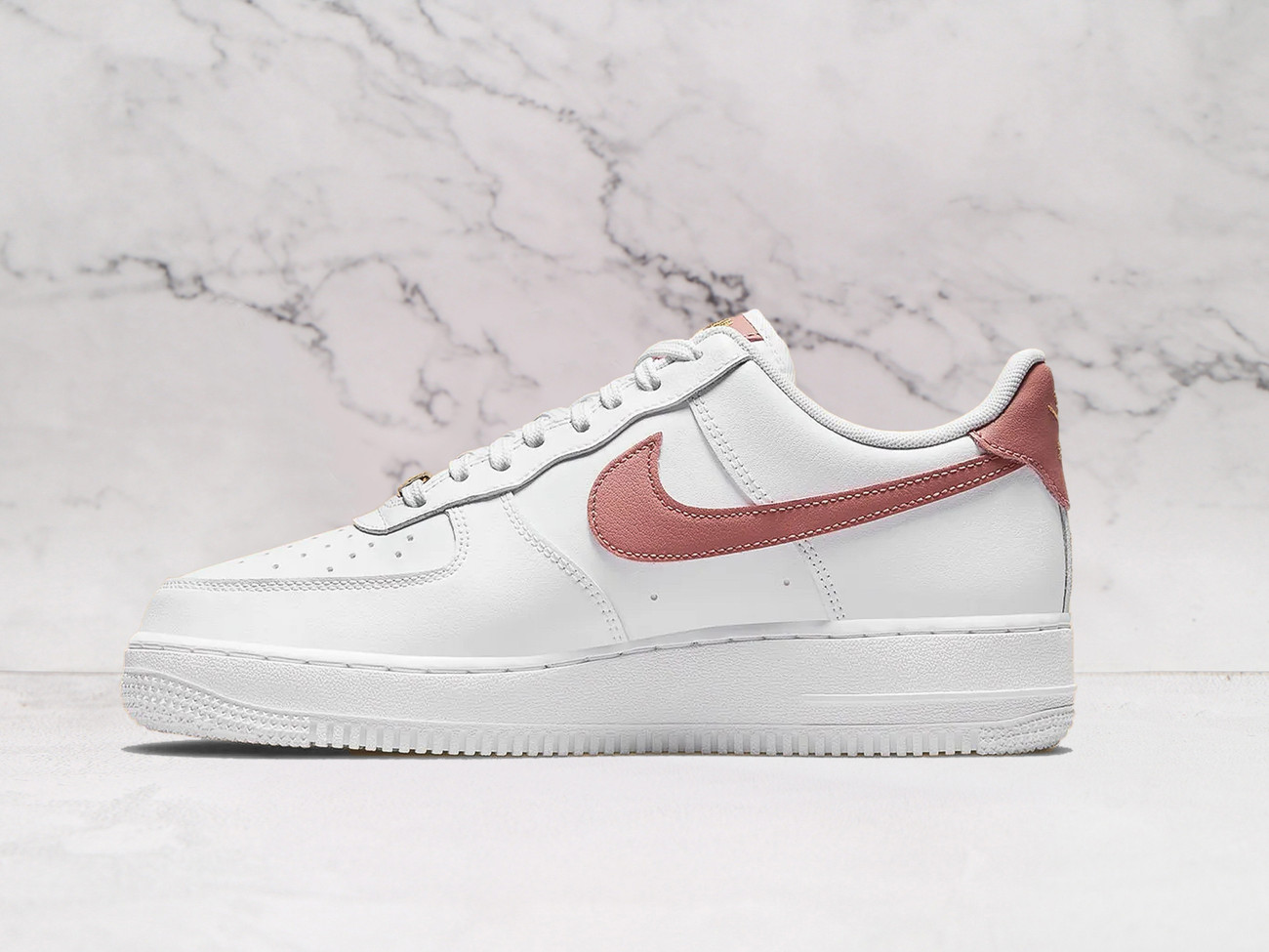 Nike Air Force 1 '07 Essential 'White Rust Pink' – Elegant Women's Sneaker