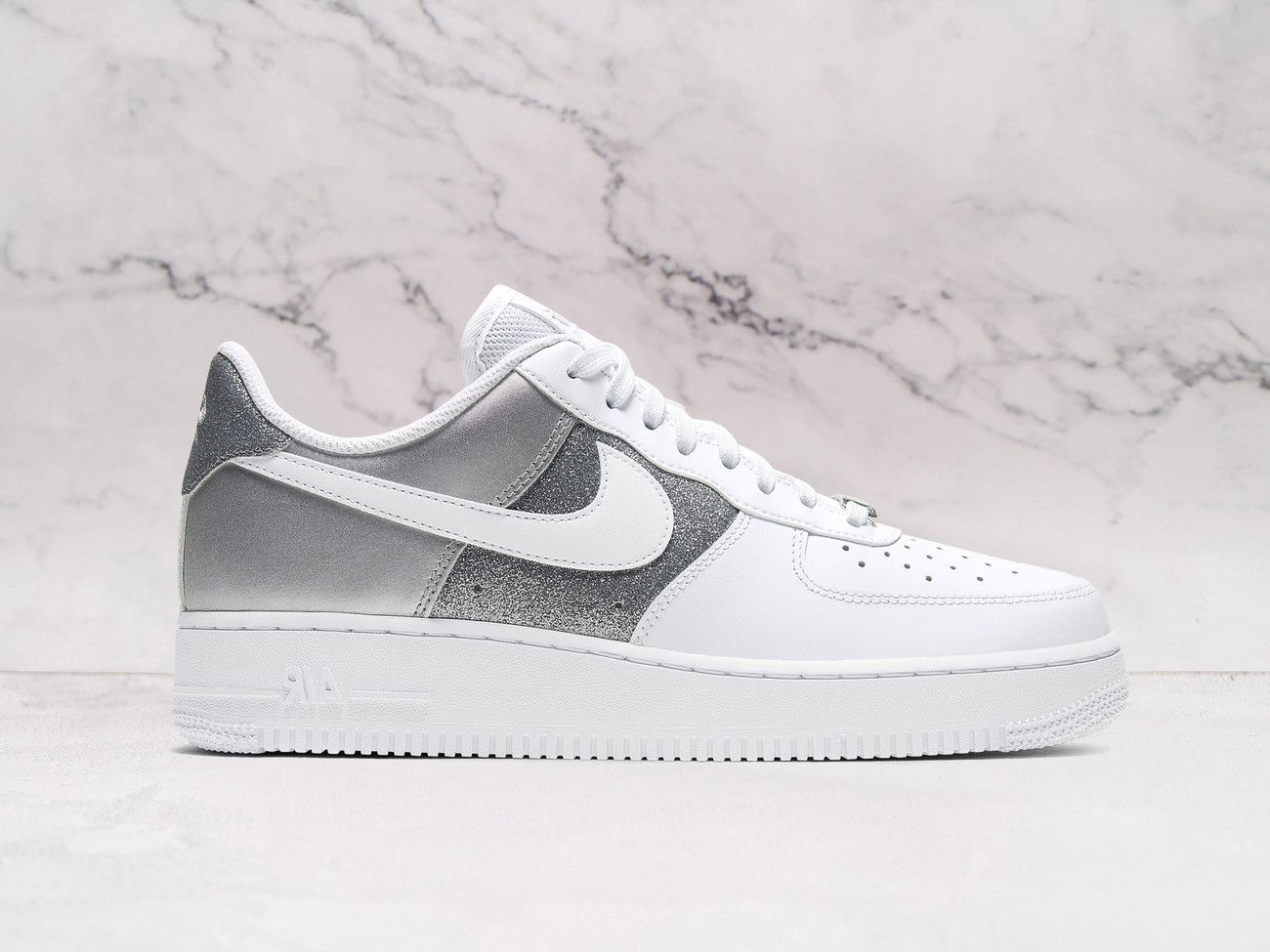 Nike Air Force 1 Low '07 'White Metallic Silver' – White Leather Upper with Metallic Silver Gradient Panels