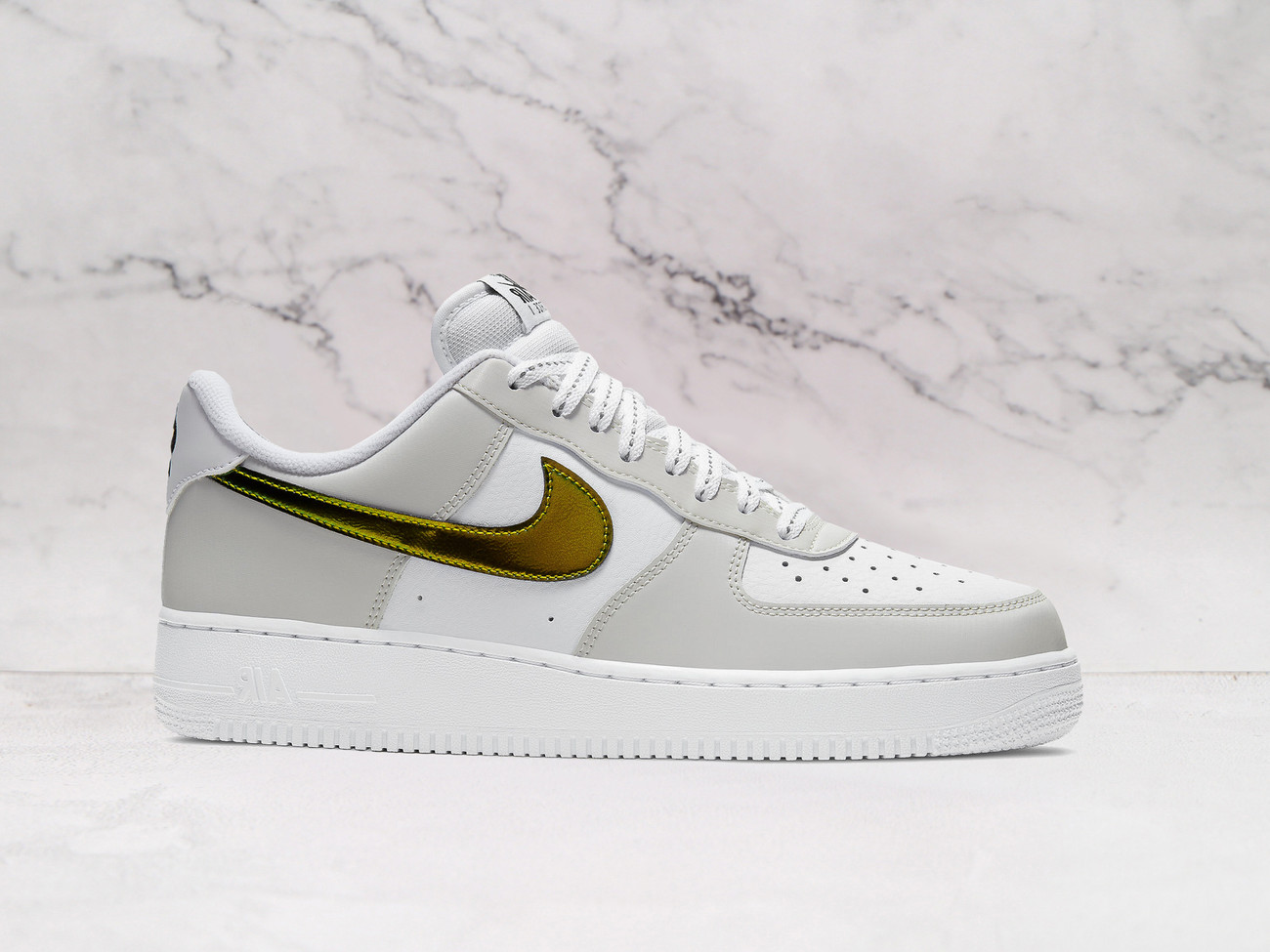 Nike Air Force 1 '07 LV8 'Metallic Summit White' with Reflective Color-Changing Swoosh