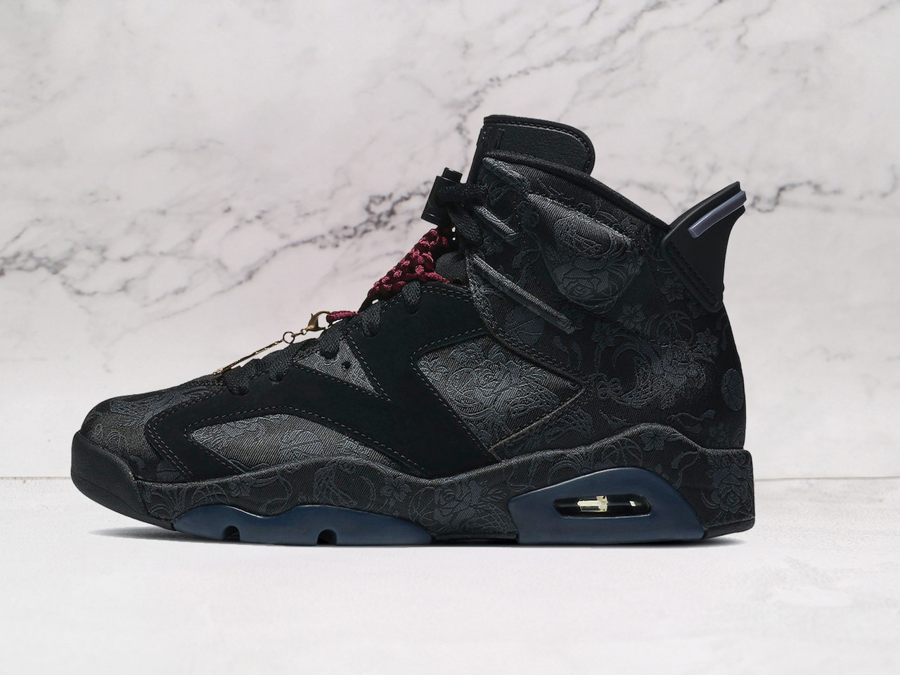 Air Jordan 6 Retro 'Single Day' All Black – Sleek Suede Design