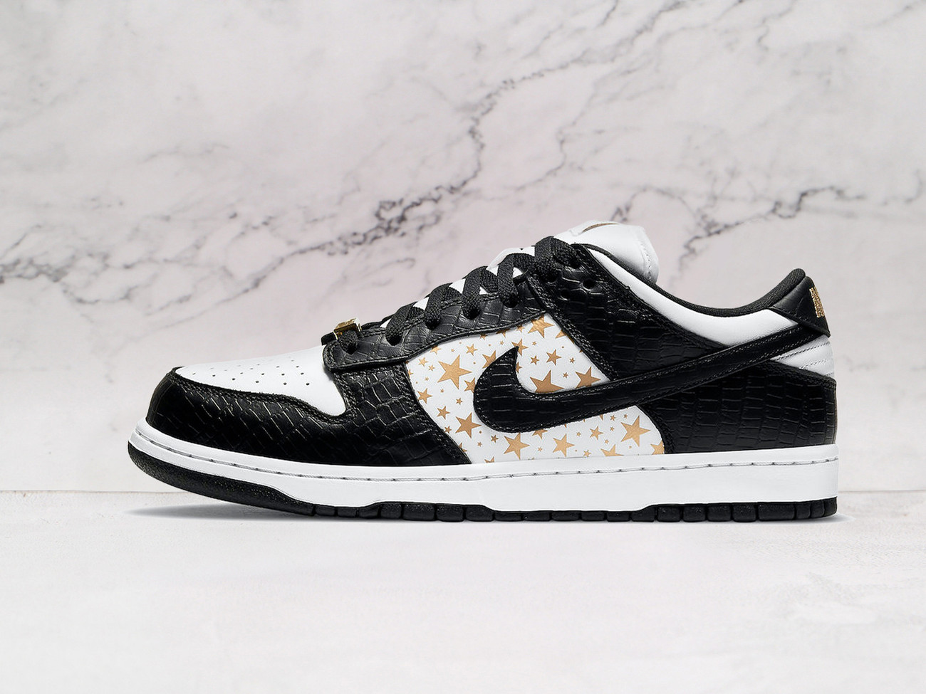 Nike SB Dunk Low Supreme Stars Black (2021) – Supreme Collaboration