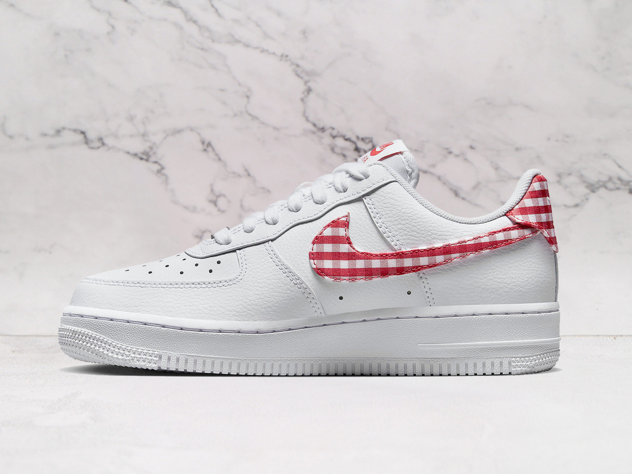 White Nike Air Force 1 Low Gingham Plaid Red medial view with red plaid heel