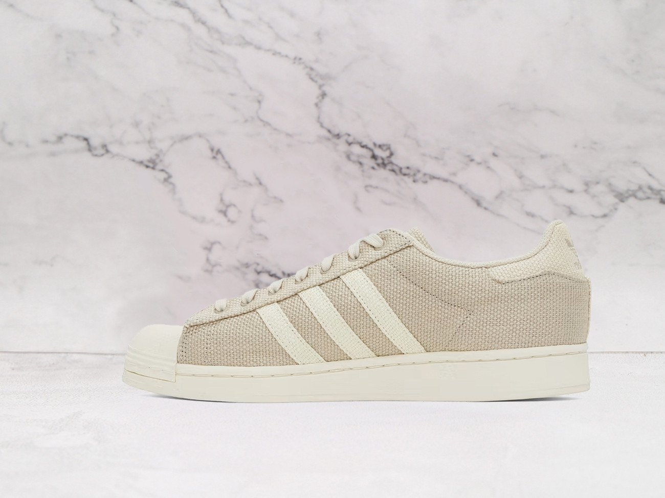 Adidas Superstar – Soft Leather Upper & Classic Branding