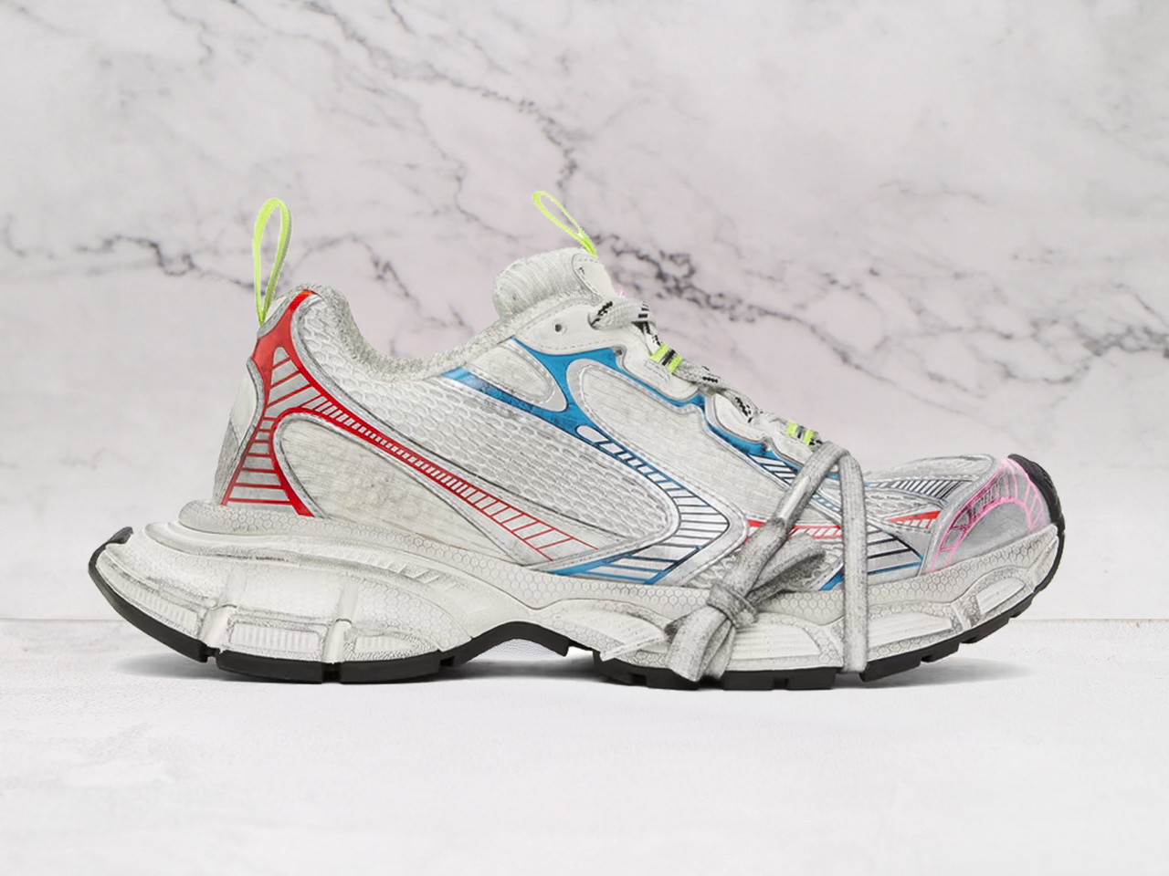 Balenciaga 3XL – Side Profile with Exaggerated Sole