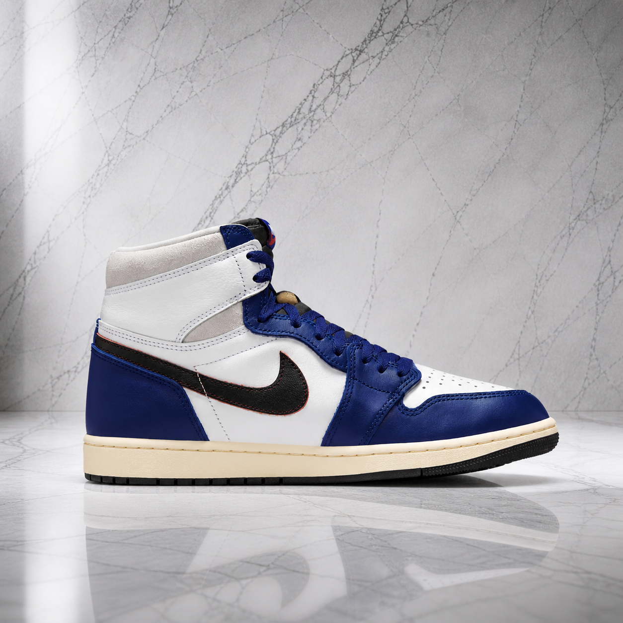 Air Jordan 1 High OG Rare Air "Deep Royal Blue"