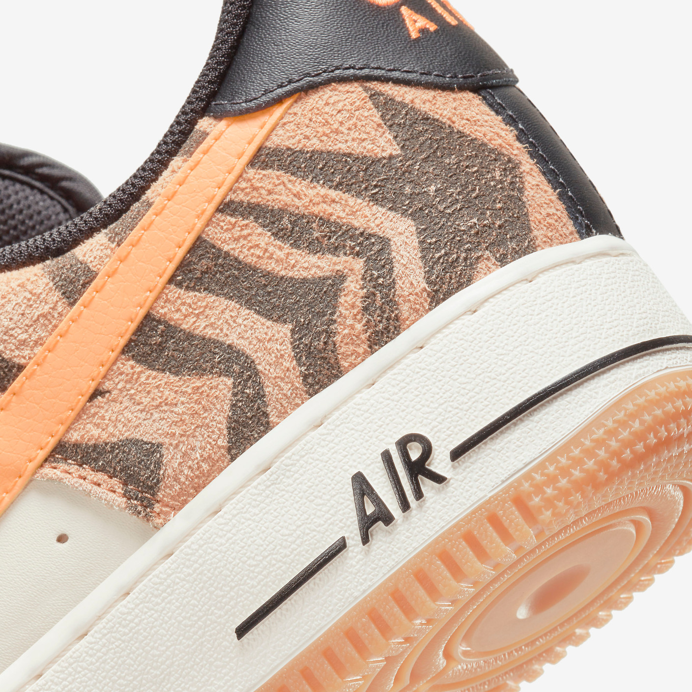 Nike Air Force 1 '07 Premium 'Daktari Stripes'
