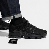 AIR MAX