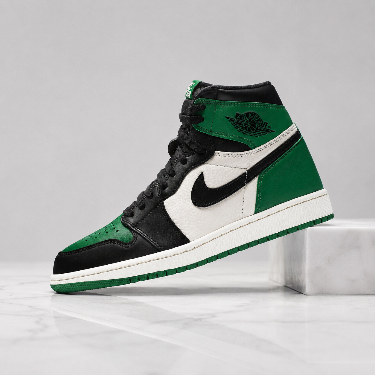 Air jordan 1 Retro High Pine green