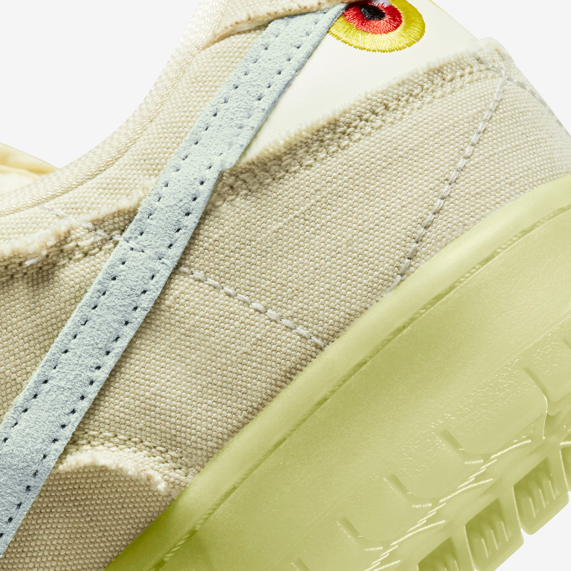 SB Dunk Low Mummy