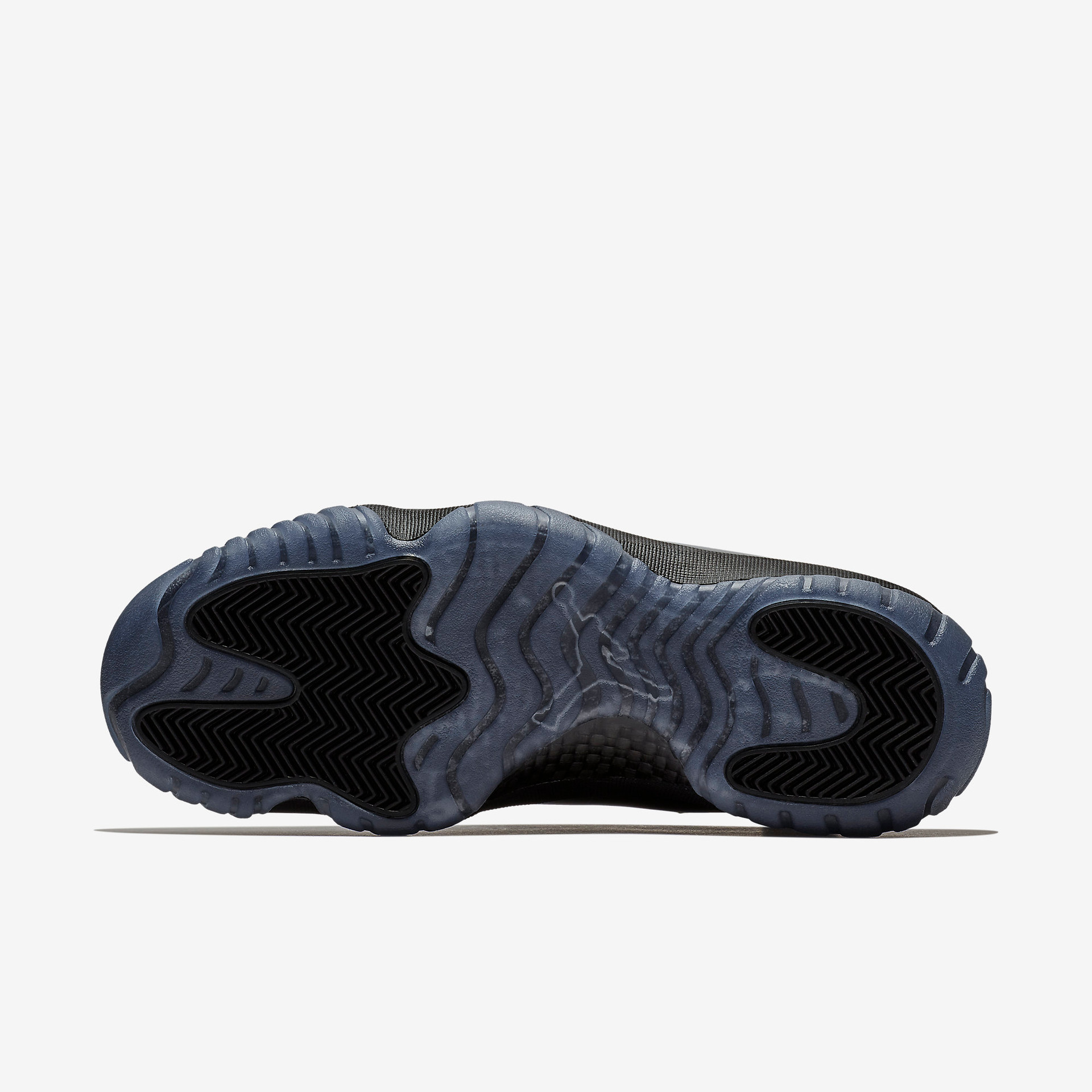 Air Jordan 11 Retro Cap And Gown