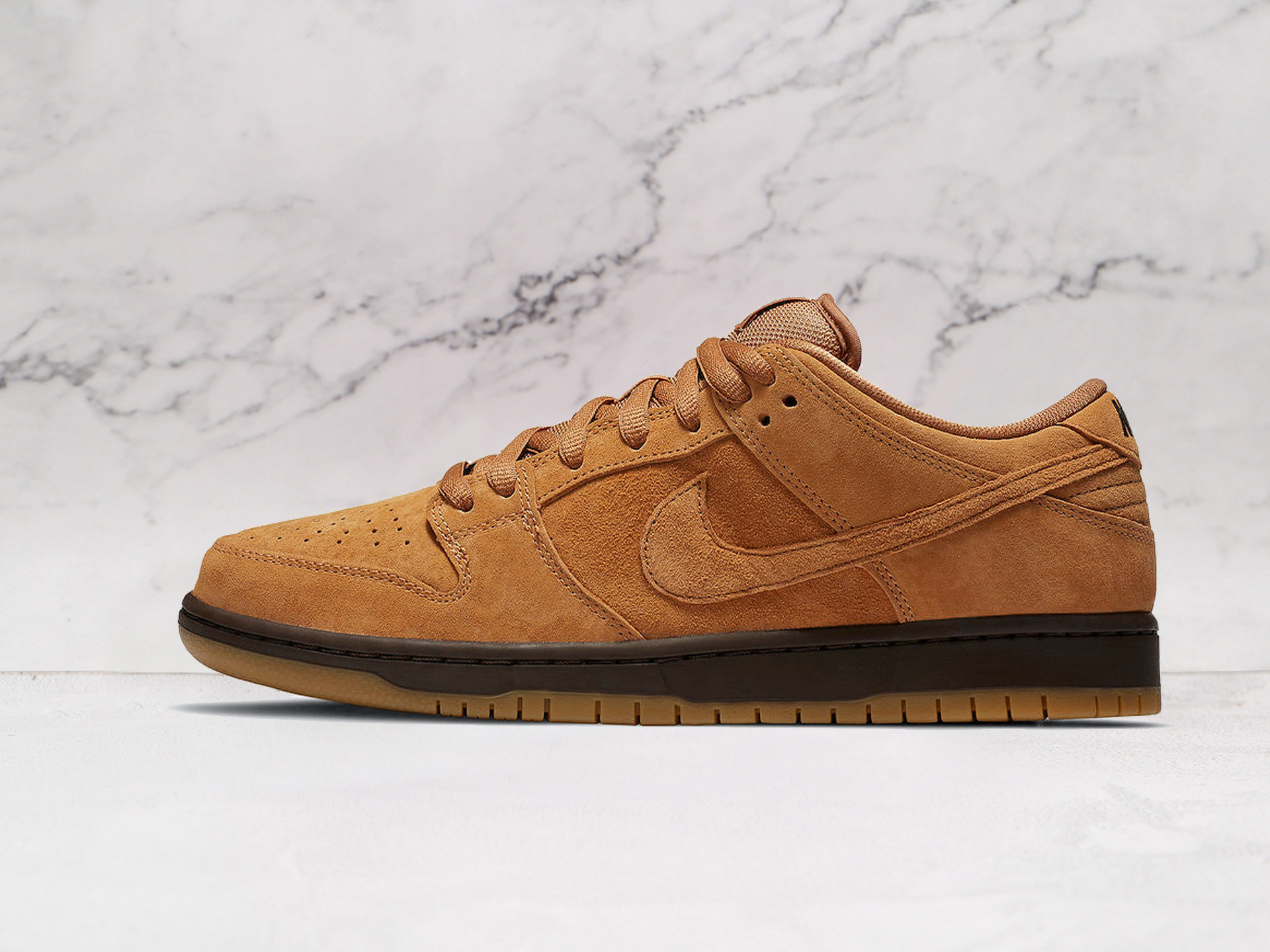 Nike SB Dunk Low 'Wheat Mocha' – Autumn-Ready Suede Design