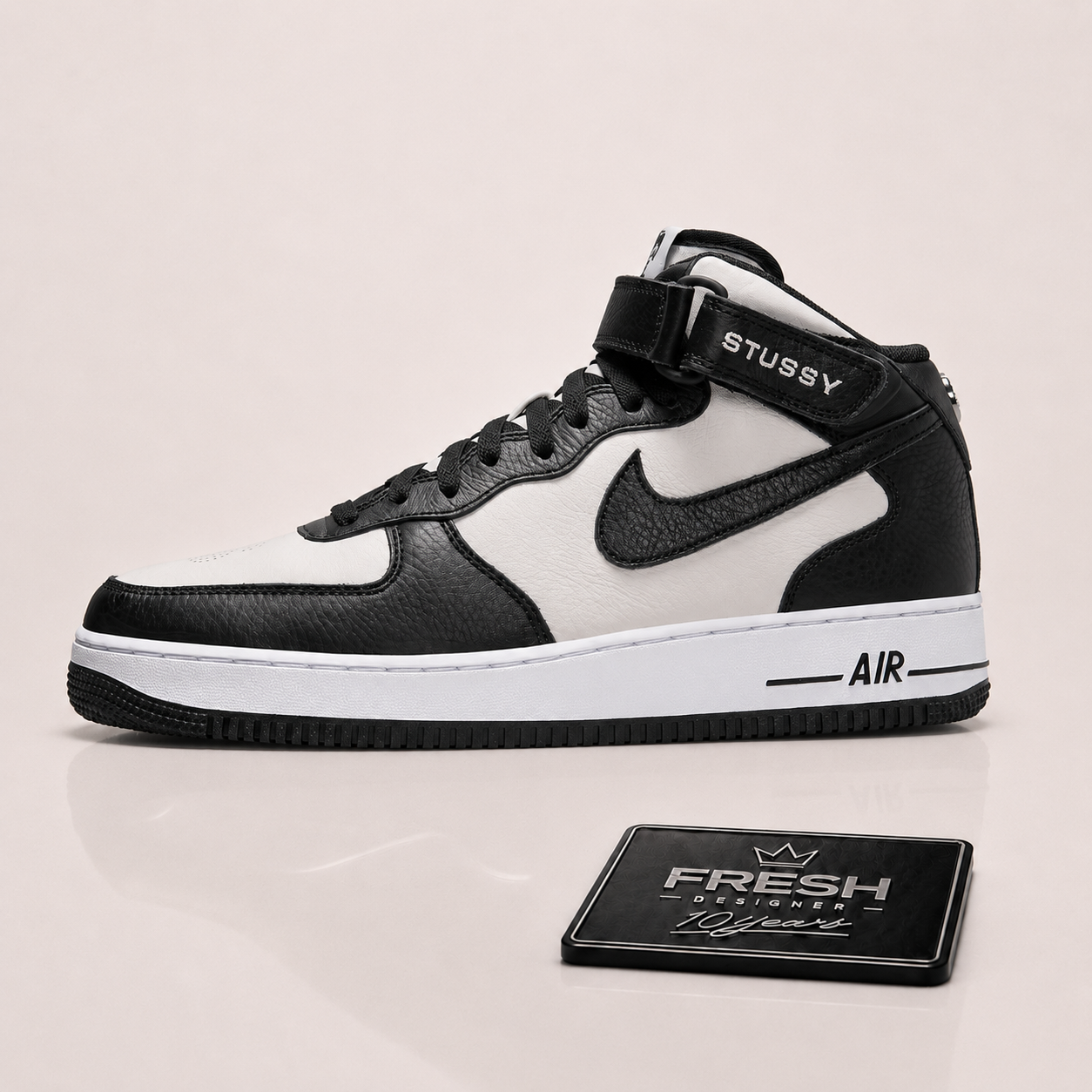 Air force 1 Mid Stussy Light bones black