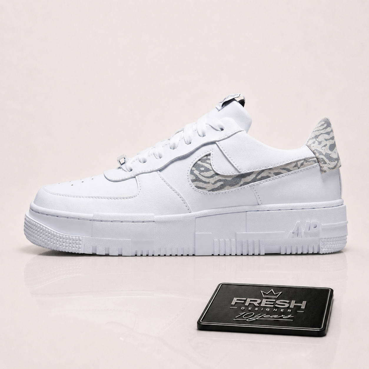 Air Force 1 Pixel SE White Zebra