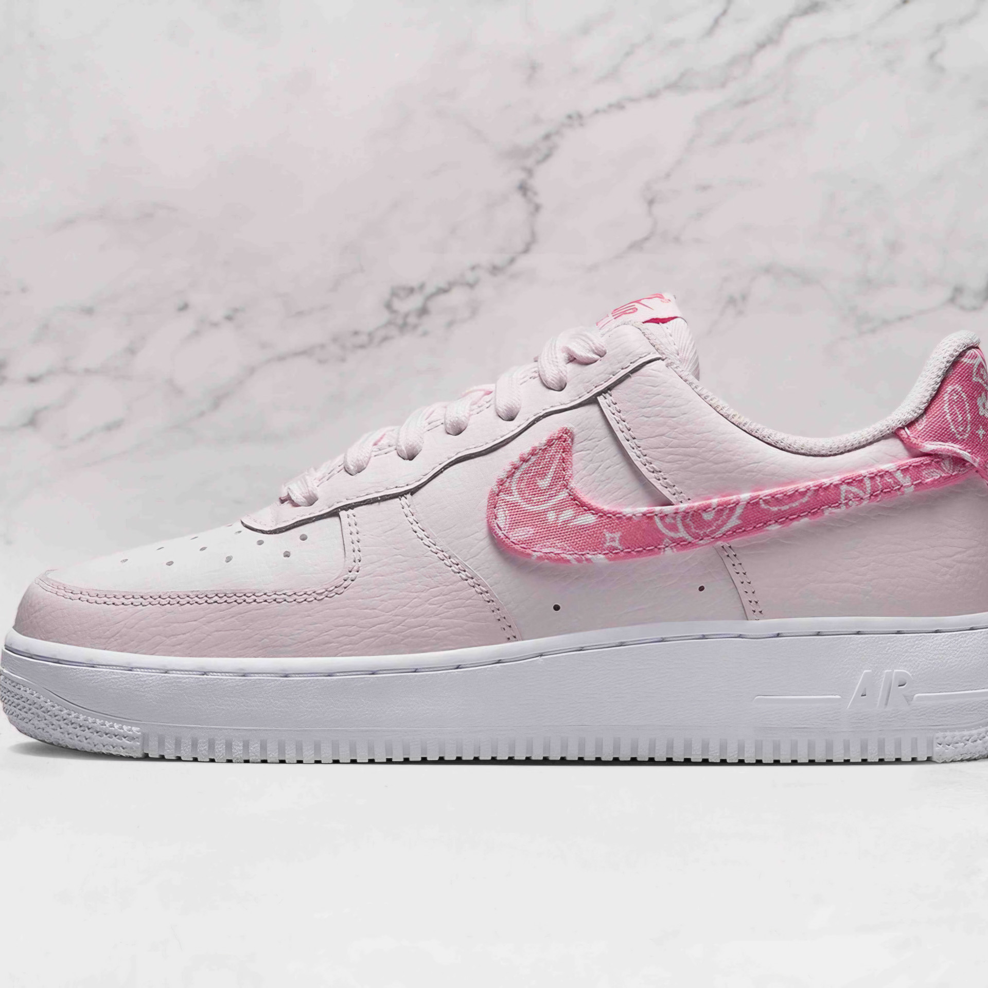 Air force 1 Pink Paisley